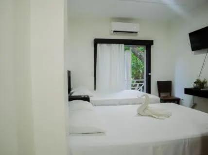 Hotel Marina Roatan Zewnętrze zdjęcie